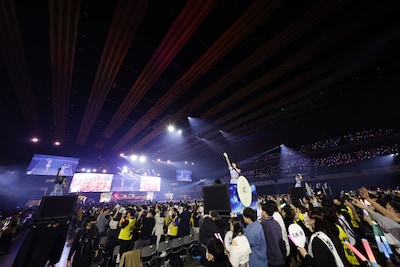 「≒JOY 全国ツアー2025『Our moon is getting full』」ファイナル公演の様子。©YOANI