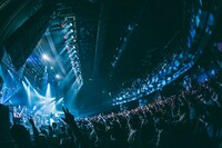 「あたらよ『夢語り Yume-gatari』TOUR 2025」ファイナル公演の様子。（撮影：タカギユウスケ ）