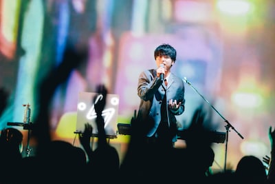 「友成空 1st ONEMAN TOUR」東京公演の様子。（撮影：藤井拓）