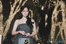 表参道のイルミネーション点灯式に登場したミナ（TWICE、MISAMO）。