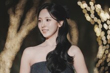 表参道のイルミネーション点灯式に登場したミナ（TWICE、MISAMO）。