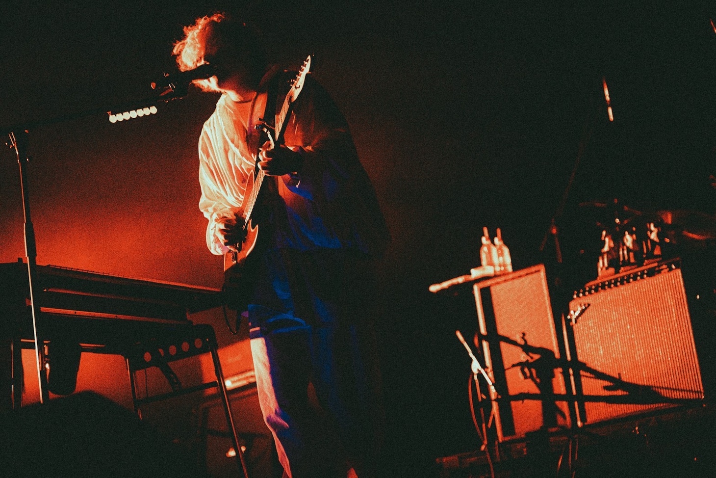 「秋山黄色 LIVE HOUSE TOUR 『鬼奏本能』」大阪・GORILLA HALL OSAKA公演の様子。