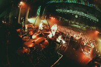 「秋山黄色 LIVE HOUSE TOUR 『鬼奏本能』」大阪・GORILLA HALL OSAKA公演の様子。