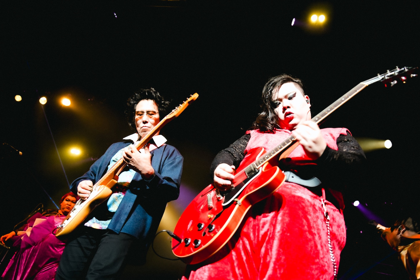 イクマあきら、スイレン（G）。