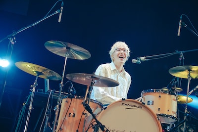 原駿太郎（Dr）（撮影：郡元菜摘）