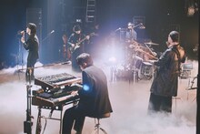 離婚伝説（撮影：西槇太一）