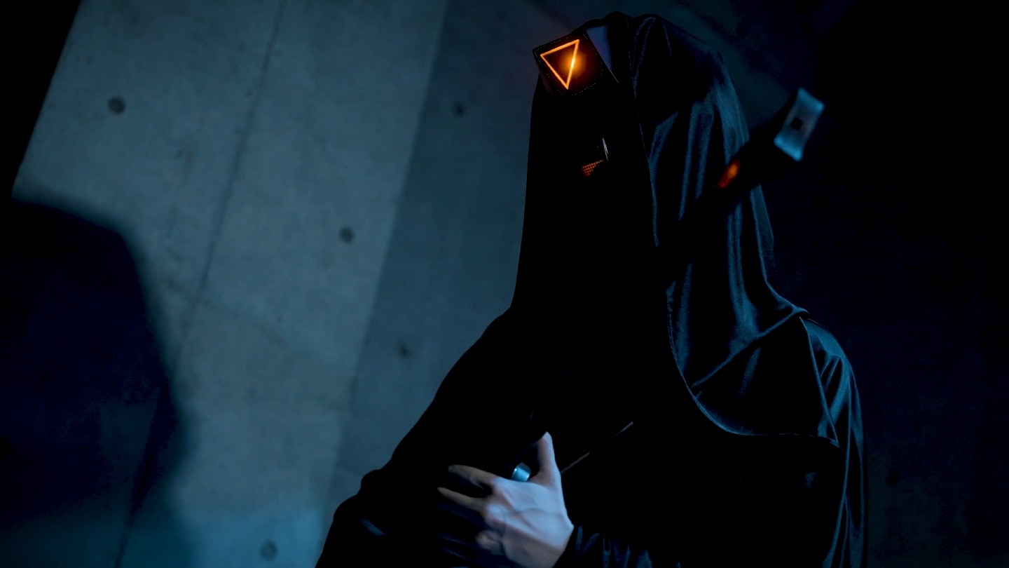 AXIOM「Social Acid」ミュージックビデオより。