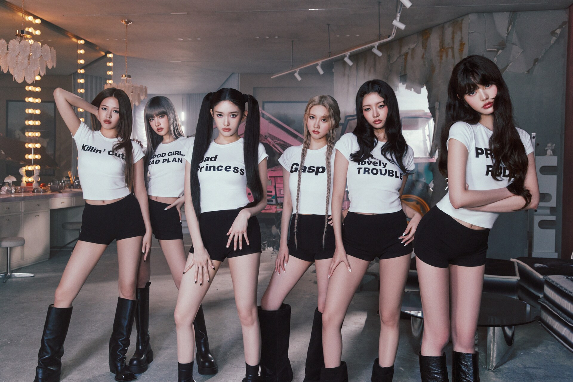 IVE、4月に京セラドーム公演を開催 ワールドツアー「SHOW WHAT I AM