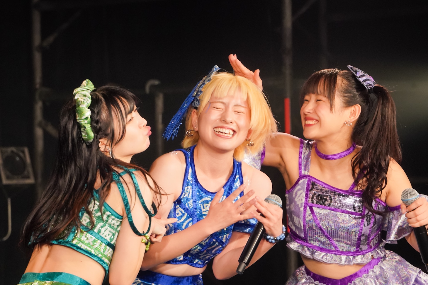 石川万鈴、小野田あやさ、青柳佑芽（アップアップガールズ（仮））