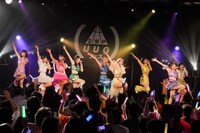 アップアップガールズ（プロレス）とアップアップガールズ（仮）。