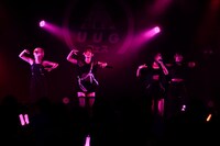 高萩千夏、新倉愛海（アップアップガールズ（２））、小野田あやさ、松永ちとせ（アップアップガールズ（仮））によるユニット。