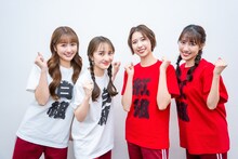 ももいろクローバーZ。左から佐々木彩夏、百田夏菜子、玉井詩織、高城れに。