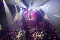 「LAWSON presents 寿美菜子×高垣彩陽 15th Anniversary Live 2025 “With”」の様子。（撮影：佐藤薫）