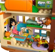 佐久間大介（Snow Man）も遊んだ、レゴフレンズシリーズの「フレンドシップツリーハウス」より。