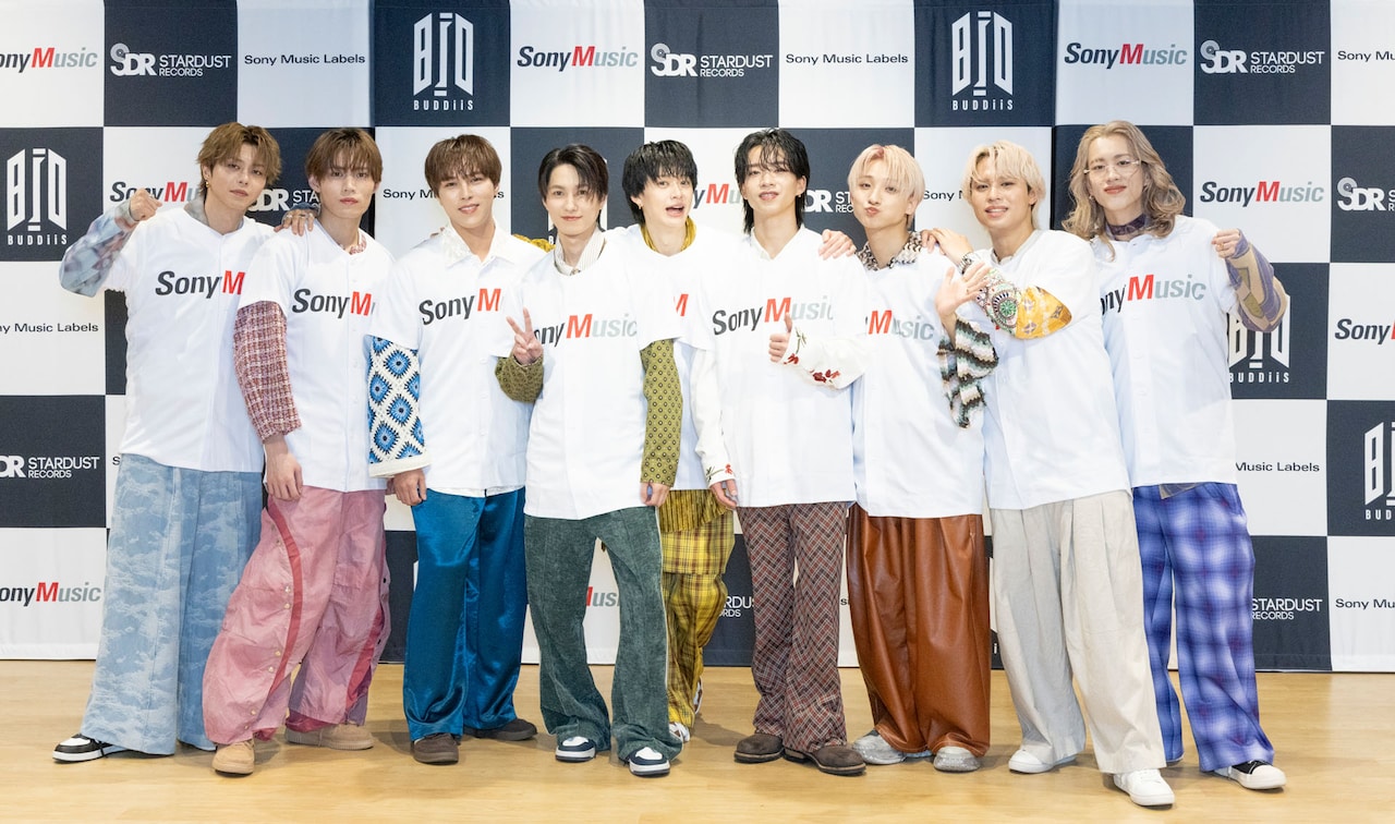 ソニー・ミュージックレーベルズと契約したBUDDiiS。