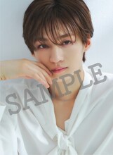 楽天ブックス特典トレーディングカード（志賀李玖）