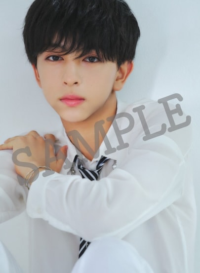 楽天ブックス特典トレーディングカード（八神遼介） - ICExの透明感を