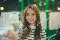 梅澤美波（乃木坂46）2nd写真集「透明な覚悟」の生配信特典ポスター。（撮影：東京祐）