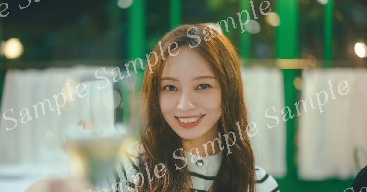 梅澤美波、2nd写真集リリースを記念し生配信 予約者にはポスターと 