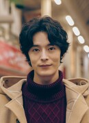 塩野瑛久演じる中村信。©︎フジテレビ