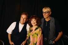 左からクリス・パーカー、矢野顕子、ウィル・リー。