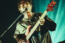 あきらかにあきら（B, Cho / THE ORAL CIGARETTES）