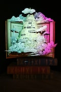 「BABEL no TOH STATUE」の物語の始まりを絵本の像にした「BABEL no TOH STATUE」。