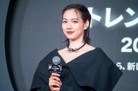 「TikTokトレンド大賞2025」のプレゼンターを務めたのん。