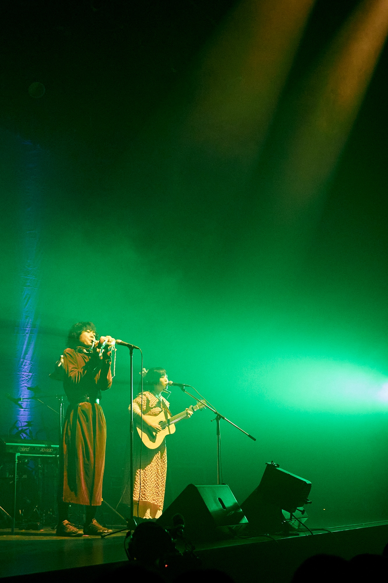 左から長谷川カオナシ、古山菜の花。（撮影：岩本彩）