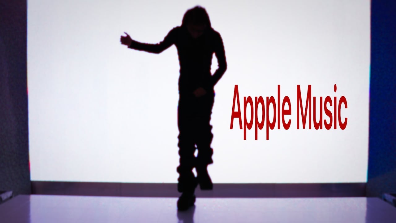 lj「Appple Music」ミュージックビデオより。