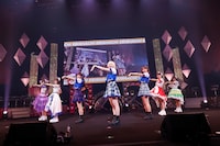 「俺のえびシャチライブ～THE FINAL～」の様子。（撮影：笹森健一）