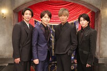 左から相葉雅紀（嵐）、長野博（20th Century）、木村拓哉、末澤誠也（Aぇ! group）。©フジテレビ