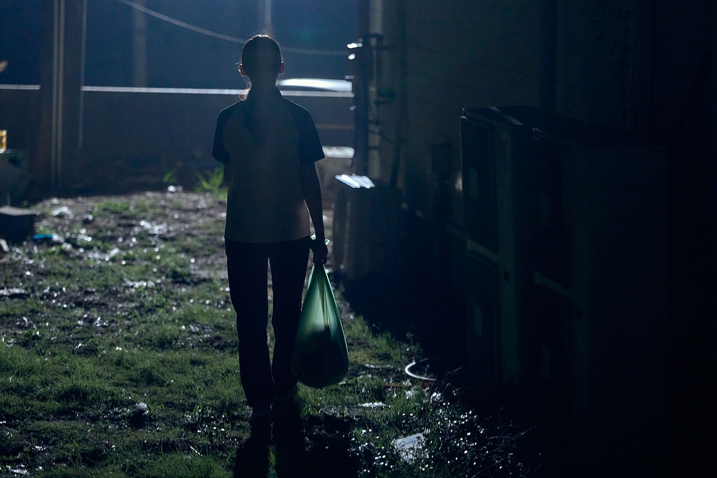 映画「夜勤事件 The Convenience Store」場面写真