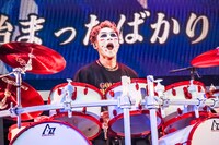 喜矢武豊は役が憑依する稀代の名優、ゴールデンボンバー全国ツアーで描いた大スターの一代記