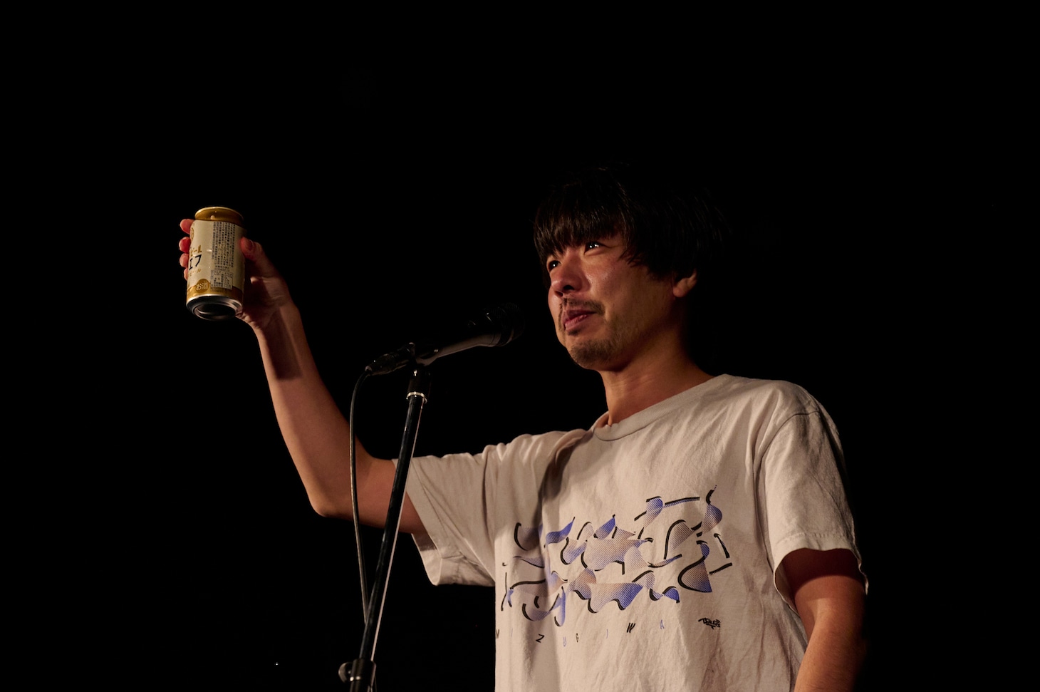 吉田靖直（Vo）（Photo by morookamanabu）