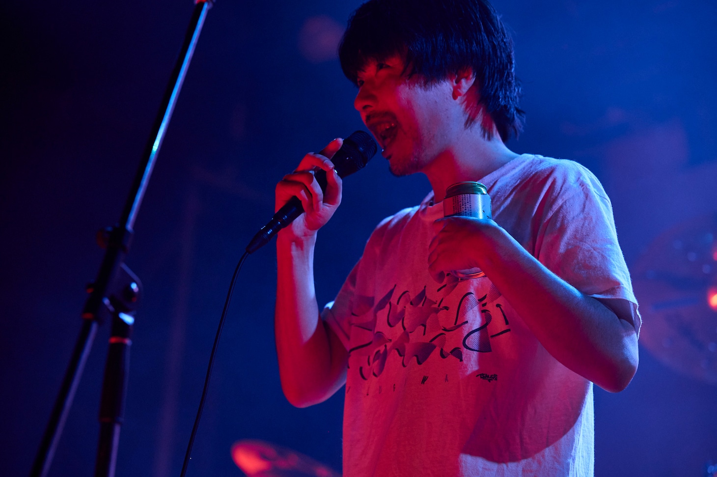 吉田靖直（Vo）（Photo by morookamanabu）