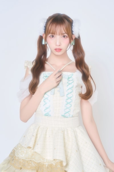 ライブラ・ヒナ