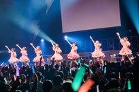 「ukka 10th Anniversary Live vol.8『ALLOUT 3rd』」第2部の様子。（撮影：佐藤広理）