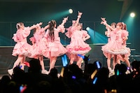 「ukka 10th Anniversary Live vol.8『ALLOUT 3rd』」第2部の様子。（撮影：佐藤広理）