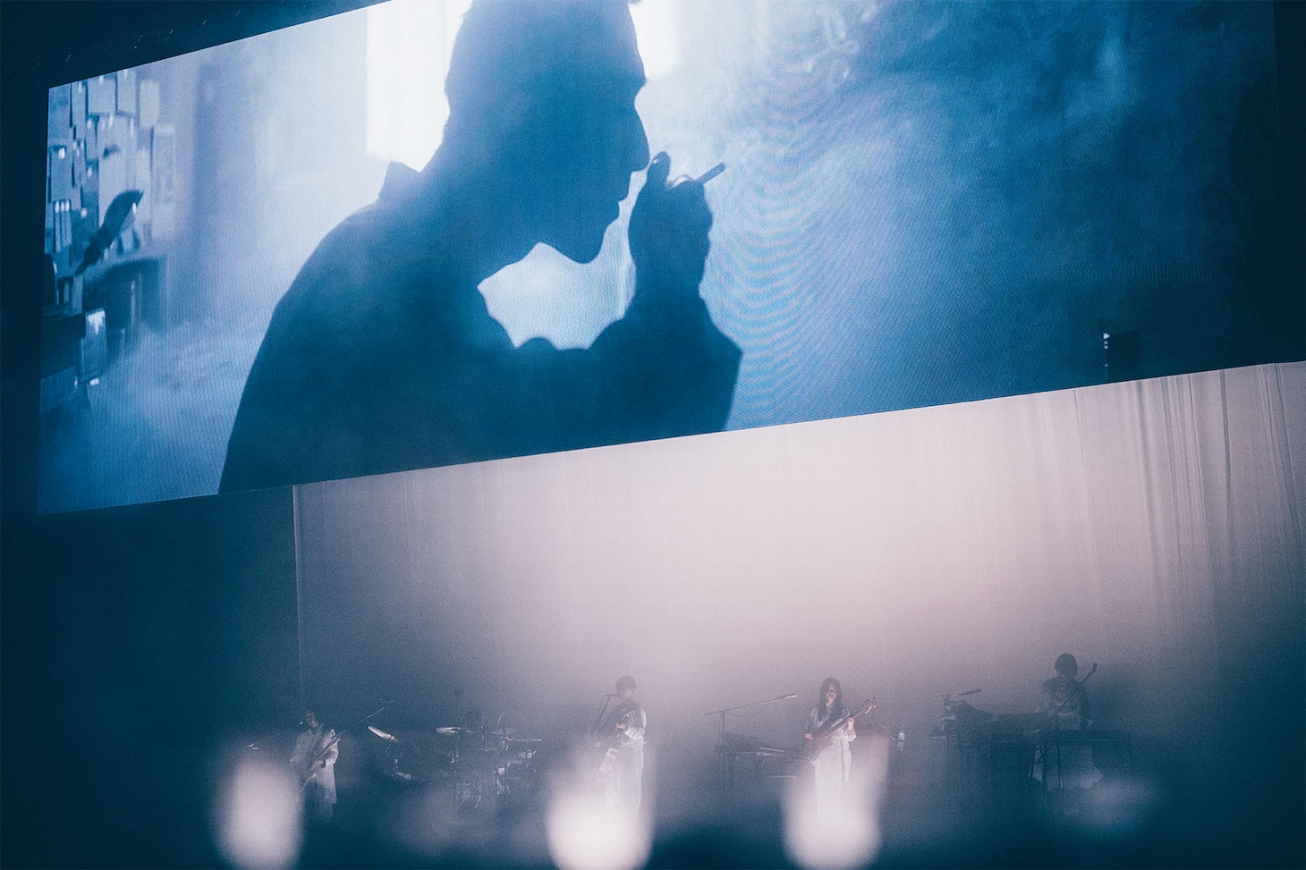 サカナクション「SAKANAQUARIUM 2025 “怪獣”」より。（撮影：後藤武浩）