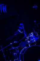 吉村建太郎（Dr）（Photo by Shoma Yasukawa）