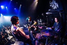 Suspended 4th（Photo by Shoma Yasukawa）