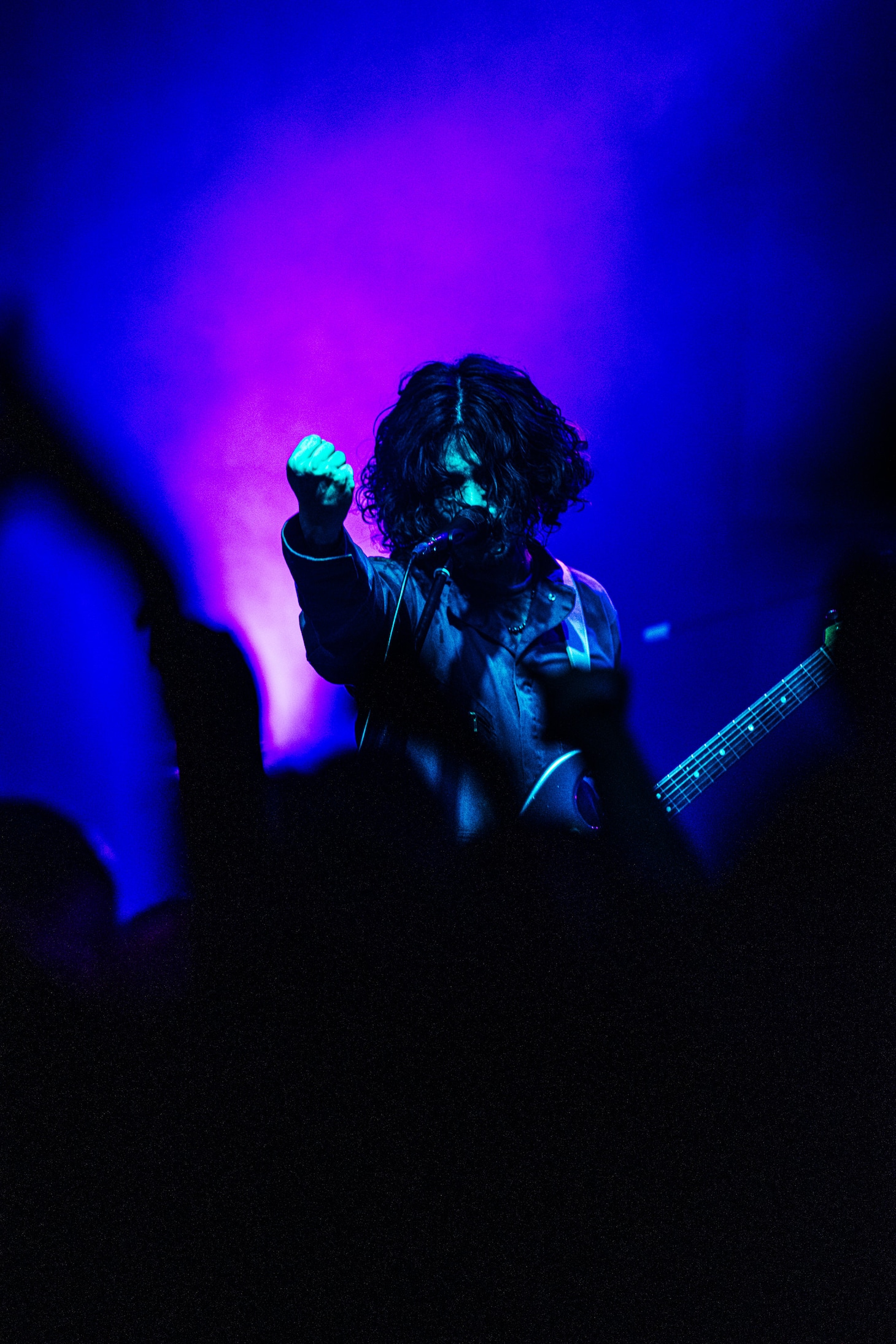 鷲山和希（G, Vo）（Photo by Shoma Yasukawa）