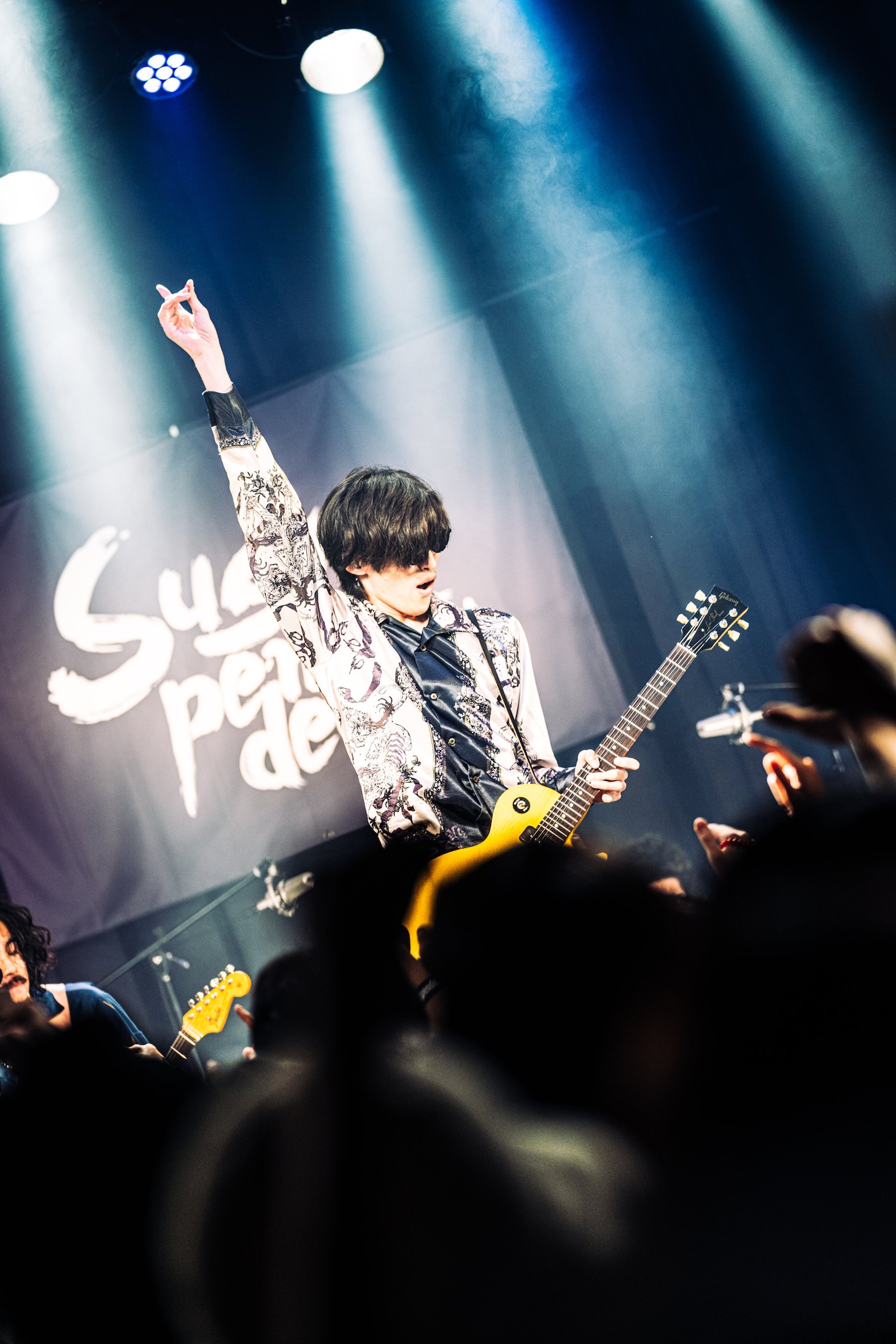 鷲山和希（G, Vo）（Photo by Shoma Yasukawa）