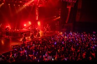 「#2i2 LAST TOUR FINAL『Pages of Us』」の様子。