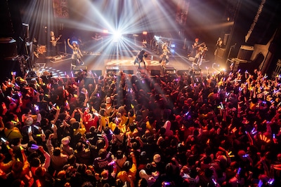 「#2i2 LAST TOUR FINAL『Pages of Us』」の様子。