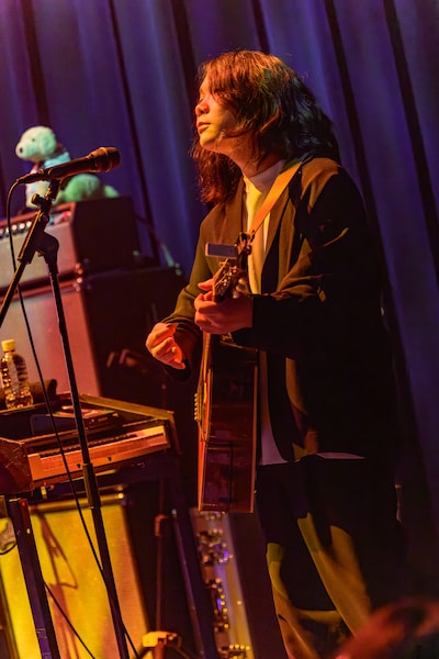 尾崎雄貴（Vo, G）（Photo by Masanori Naruse）