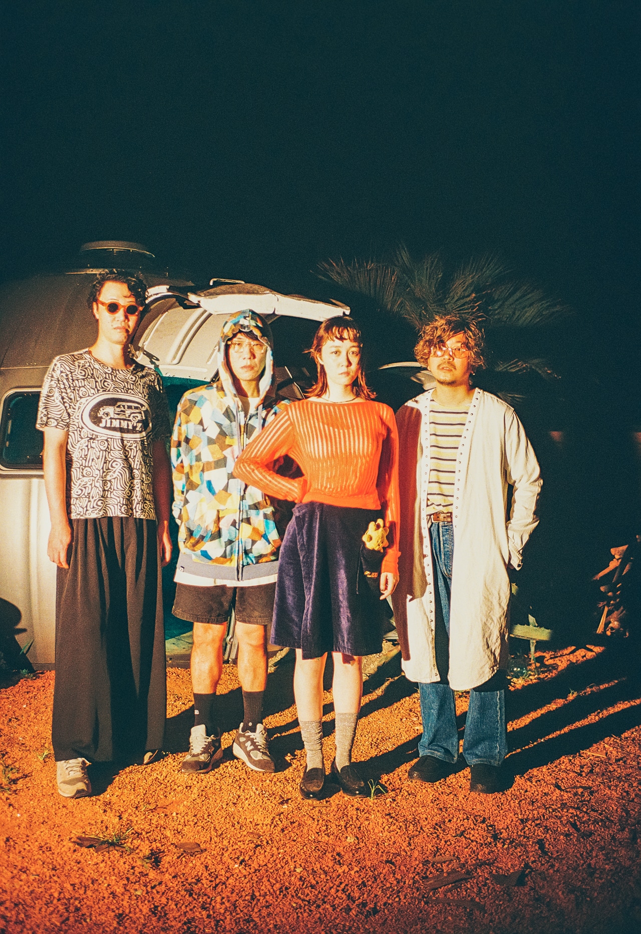 xiexie - xiexieが新作EP「zzz」本日リリース、来年2月にはアナログ盤