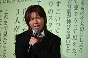 ライブフィルムを振り返って「歌ってる元貴の顔がいい！」と語る藤澤涼架（Key）。