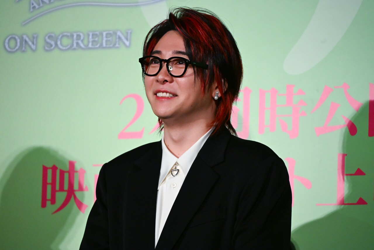 大森元貴フォトカレア JAM'Sクジワッペン 大森元貴（Vo, G）（Photo by Hajime Kamiiisaka） - Mrs. GREEN APPLE